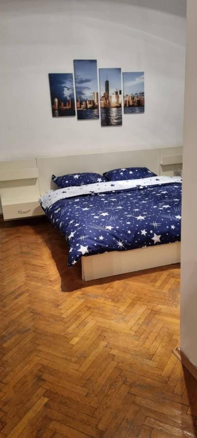 Downtown Apartment Piata Romana Bucarest Esterno foto