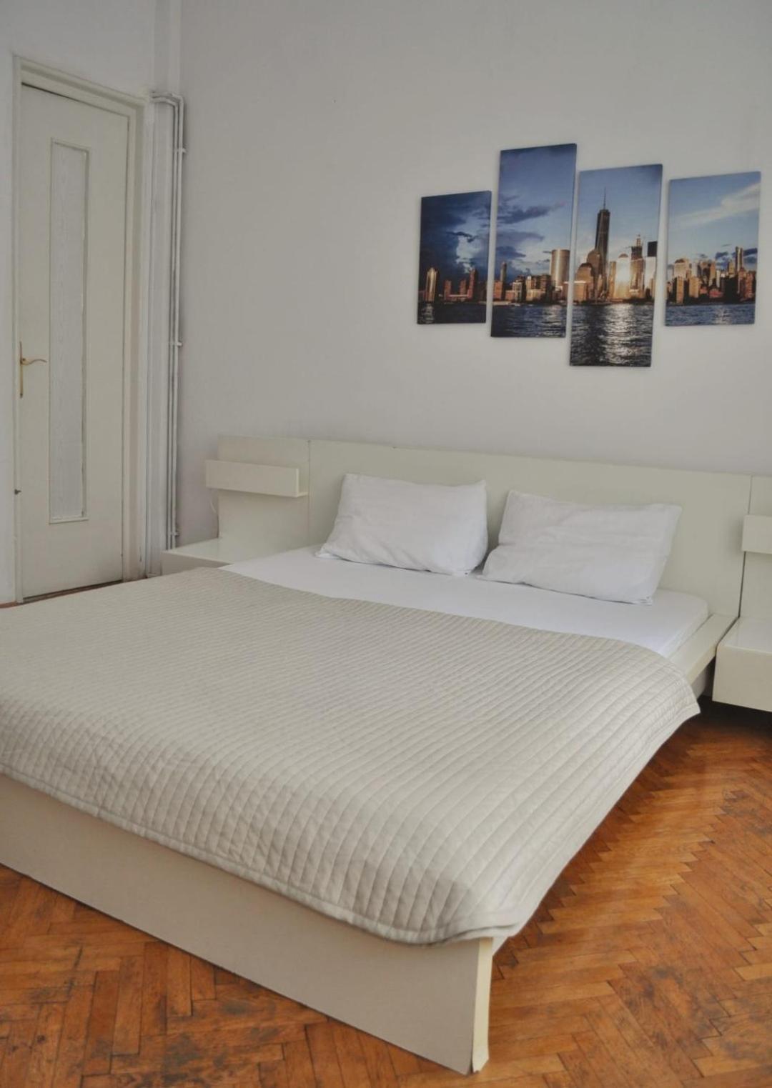 Downtown Apartment Piata Romana Bucarest Esterno foto